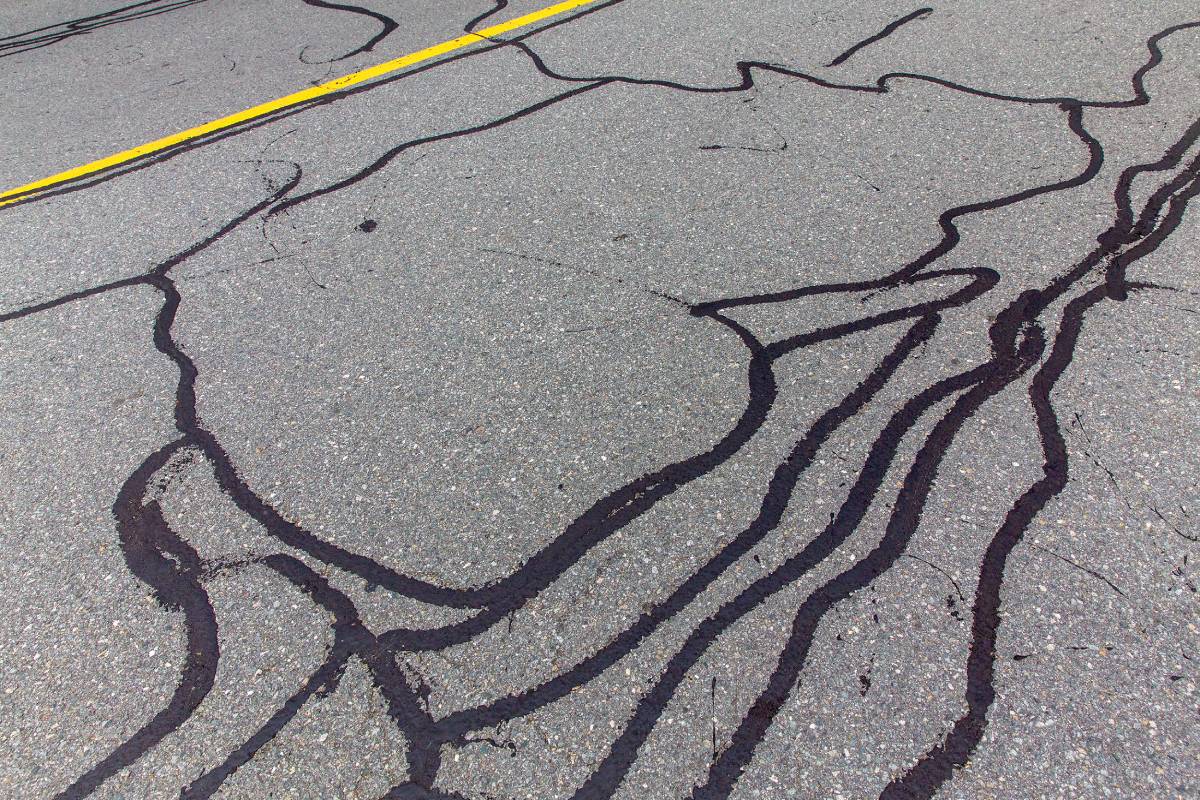 Asphalt Crack Repair