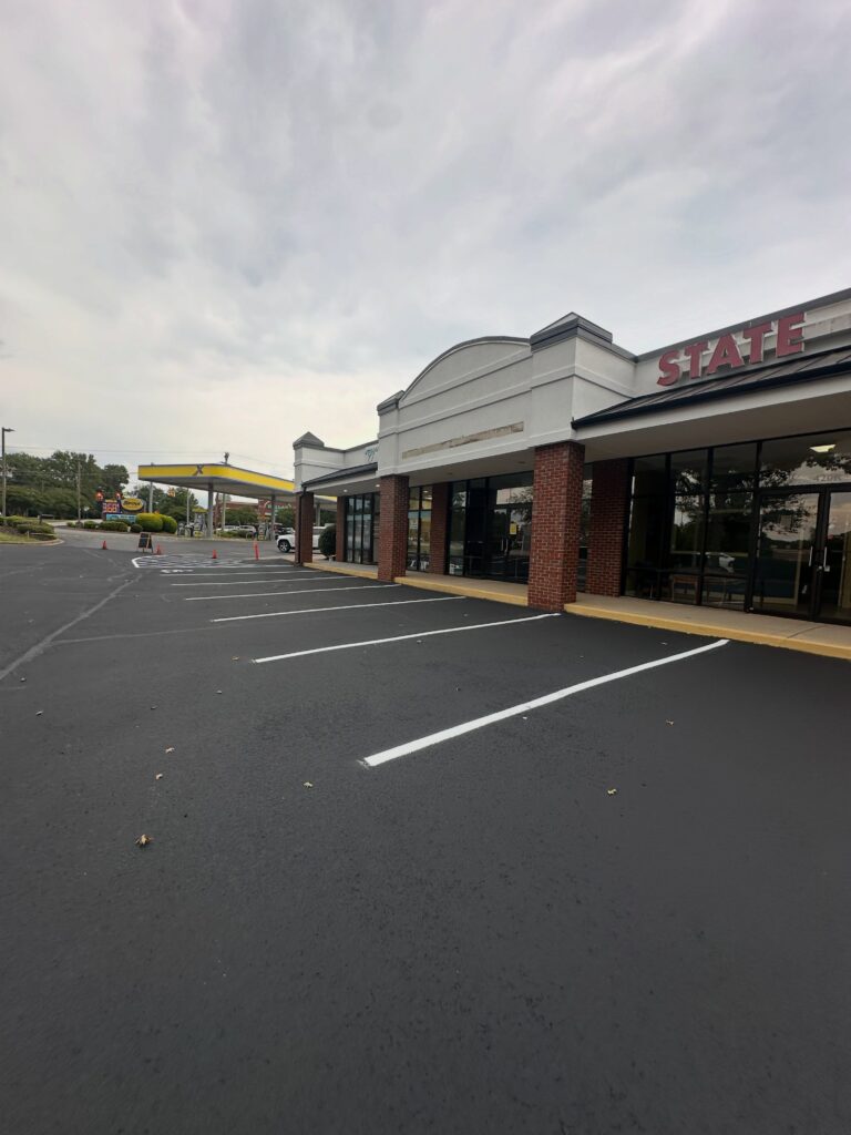 Why Are Fall Conditions Ideal for Beckley Asphalt Paving?